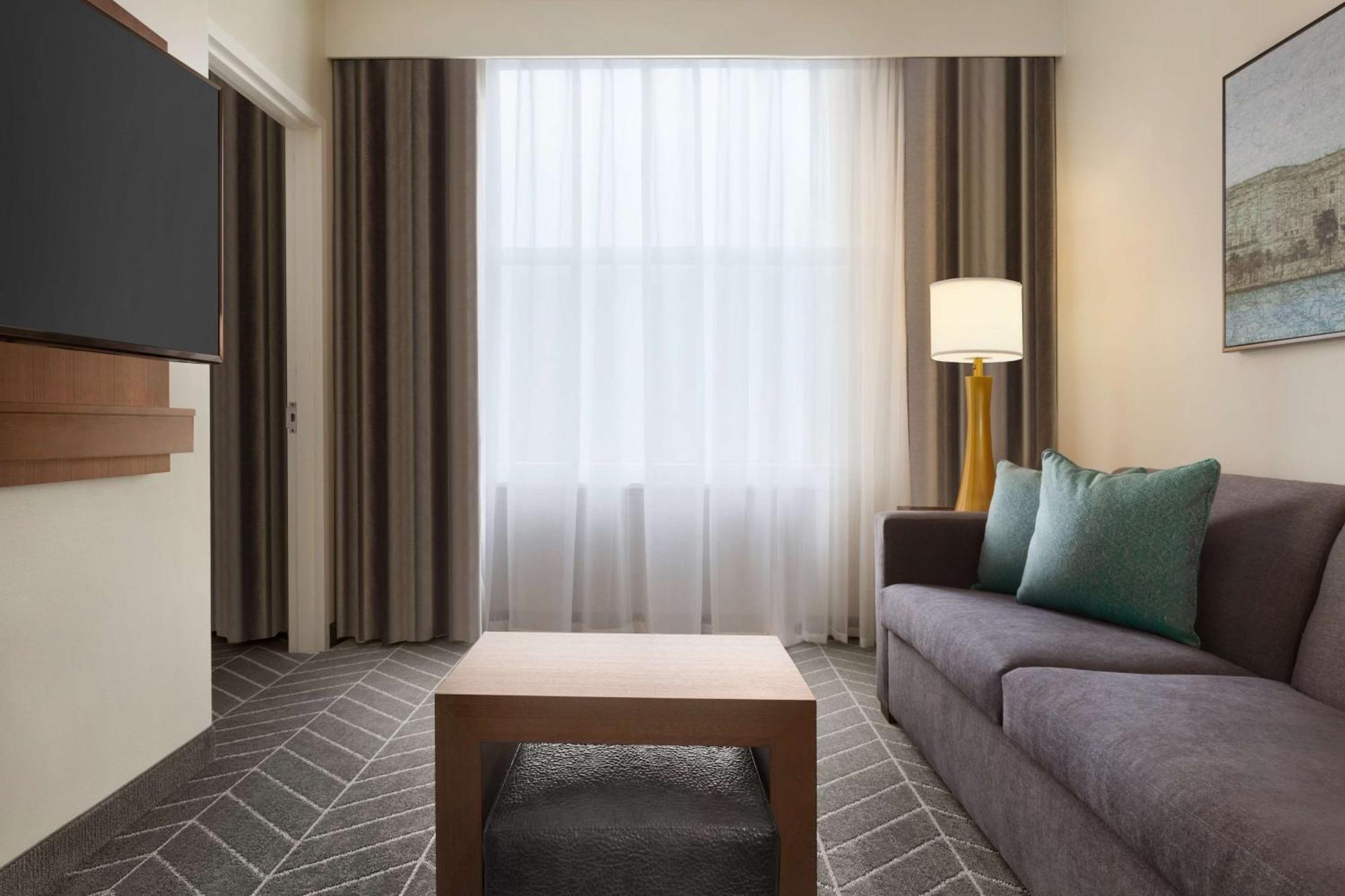 Embassy Suites By Hilton Wilmington Riverfront Ngoại thất bức ảnh