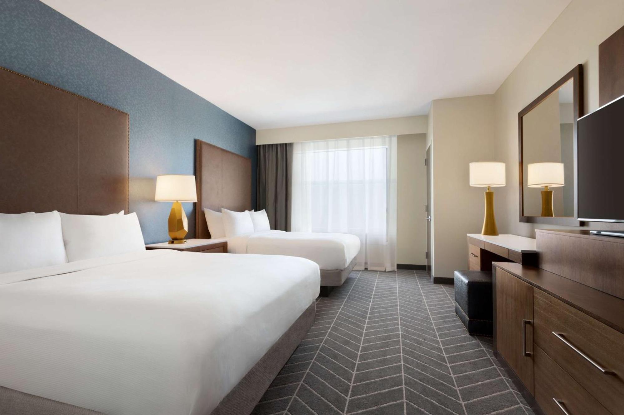Embassy Suites By Hilton Wilmington Riverfront Ngoại thất bức ảnh