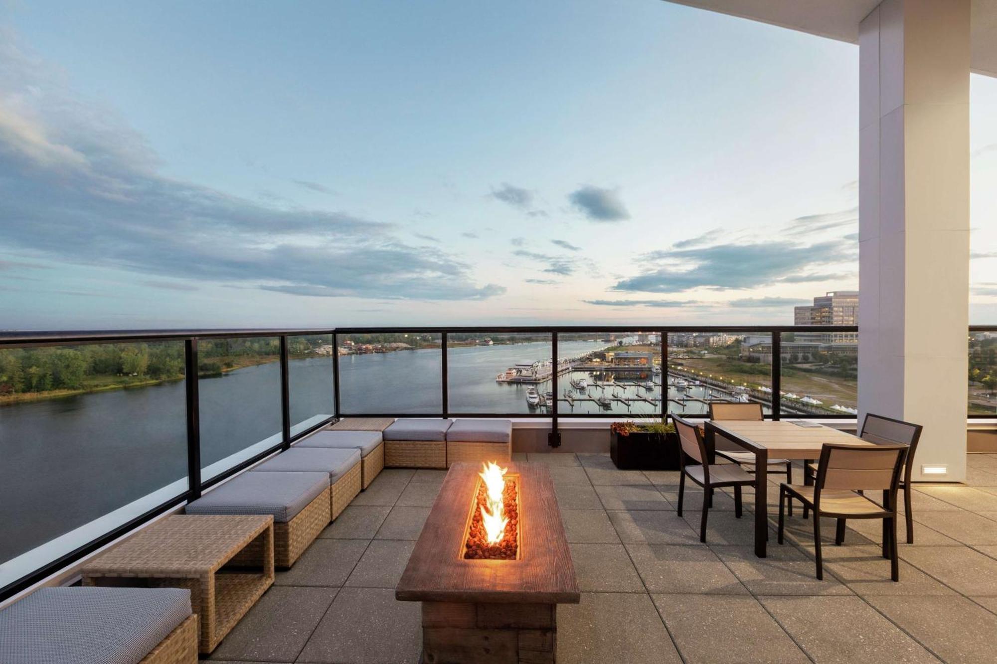 Embassy Suites By Hilton Wilmington Riverfront Ngoại thất bức ảnh