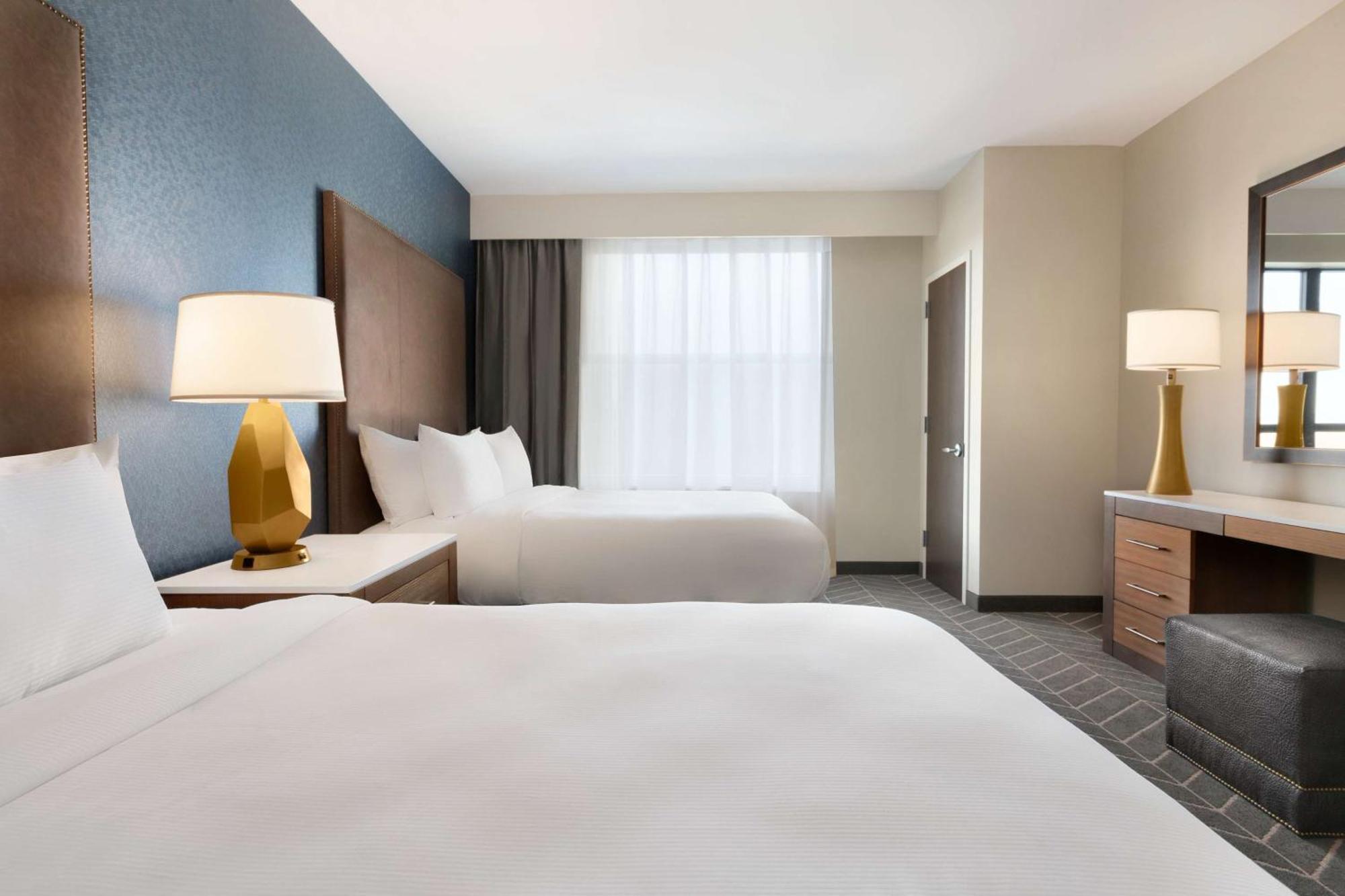 Embassy Suites By Hilton Wilmington Riverfront Ngoại thất bức ảnh