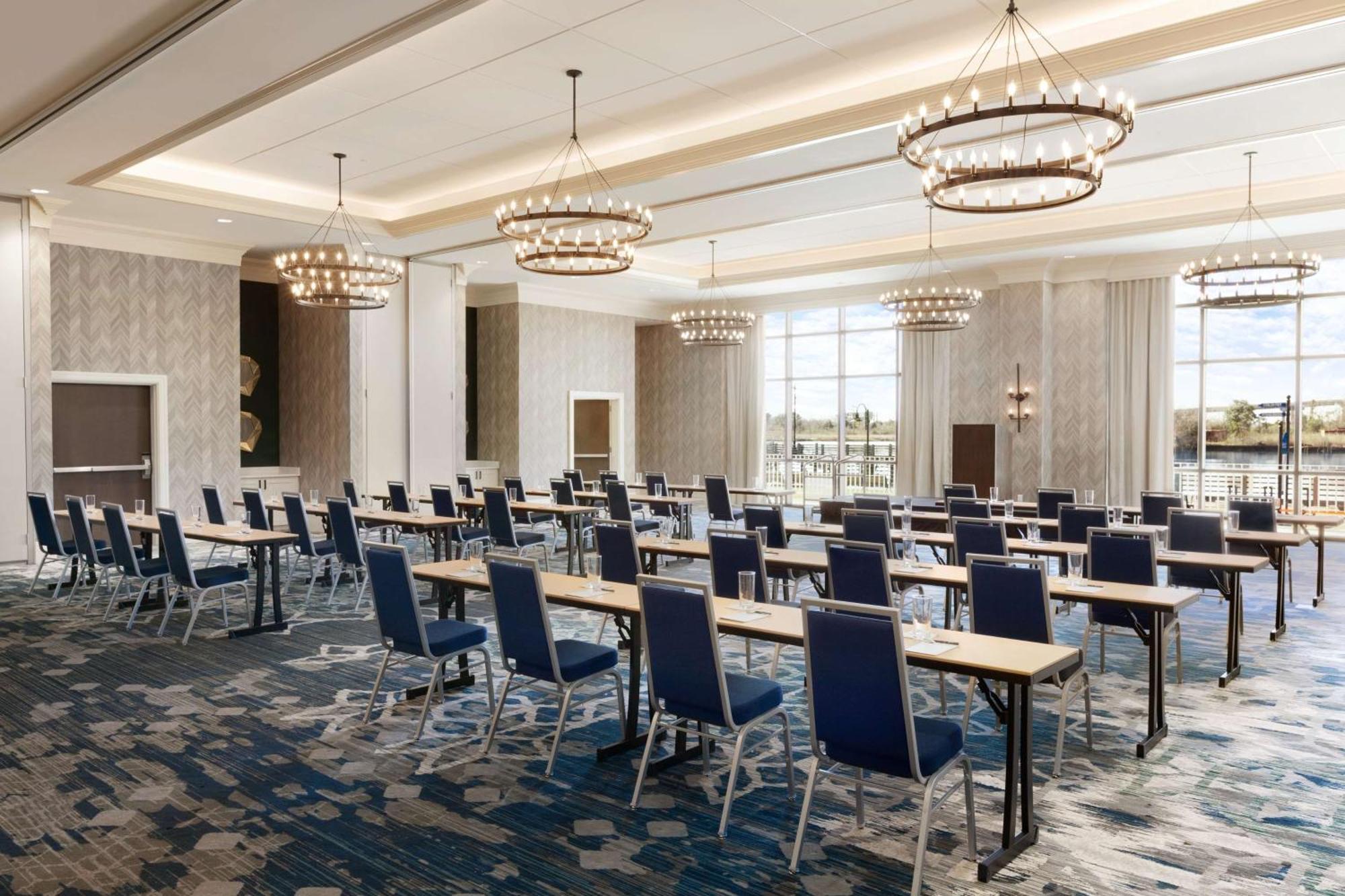 Embassy Suites By Hilton Wilmington Riverfront Ngoại thất bức ảnh